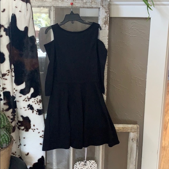 Children’s Place dress - Picture 3 of 3